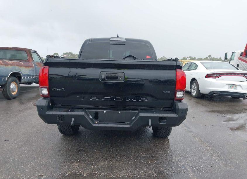 Photo 17 of 2022 Toyota Tacoma SR5 V6 (VIN 3TYCZ5AN0NT081410)