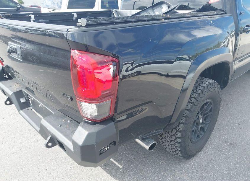 Photo 21 of 2022 Toyota Tacoma SR5 V6 (VIN 3TYCZ5AN0NT081410)