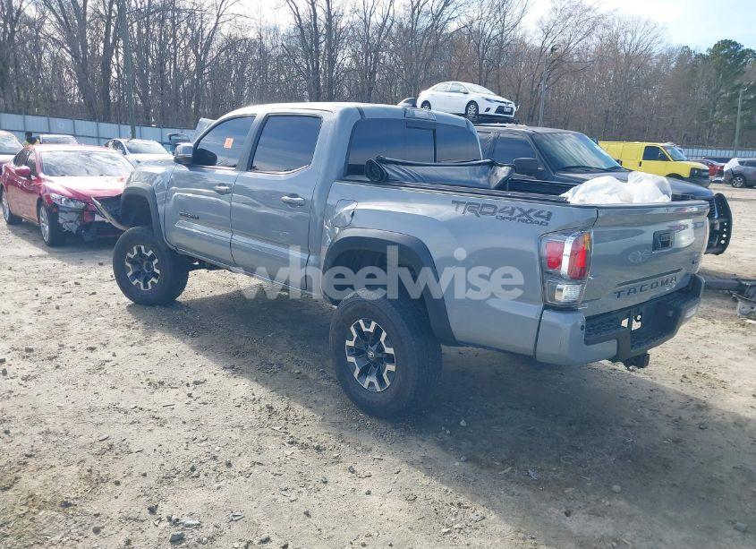 Photo 3 of 2021 Toyota Tacoma TRD OFF-ROAD (VIN 3TYCZ5AN1MT024549)