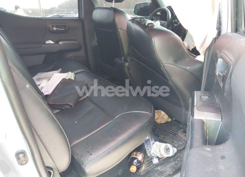 Photo 8 of 2021 Toyota Tacoma TRD OFF-ROAD (VIN 3TYCZ5AN1MT024549)
