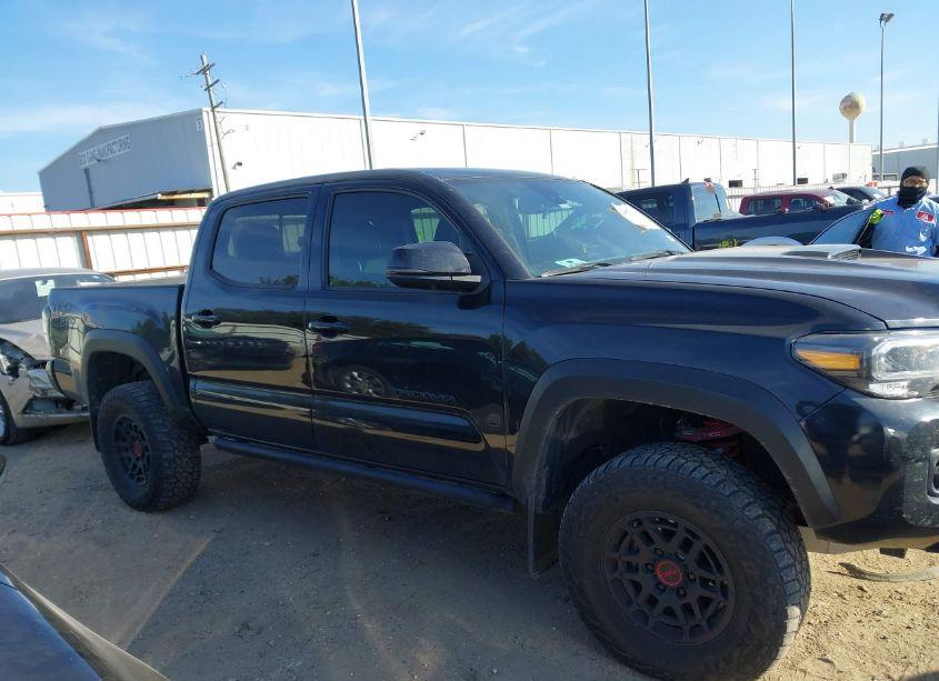 Photo 13 of 2022 Toyota Tacoma TRD PRO (VIN 3TYCZ5AN1NT066933)
