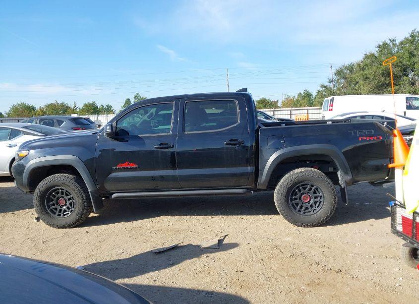 Photo 14 of 2022 Toyota Tacoma TRD PRO (VIN 3TYCZ5AN1NT066933)
