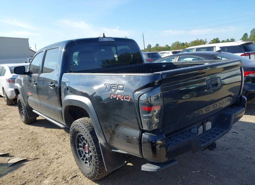 Photo 3 of 2022 Toyota Tacoma TRD PRO (VIN 3TYCZ5AN1NT066933)