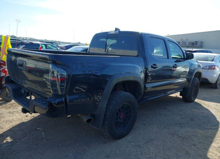 Photo 4 of 2022 Toyota Tacoma TRD PRO (VIN 3TYCZ5AN1NT066933)