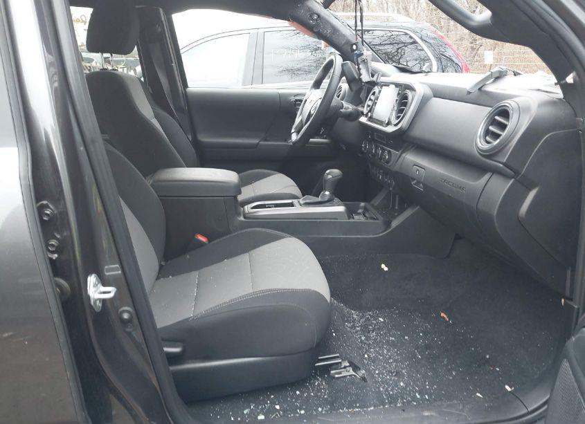 Photo 5 of 2023 Toyota Tacoma TRD OFF ROAD (VIN 3TYCZ5AN1PT174567)