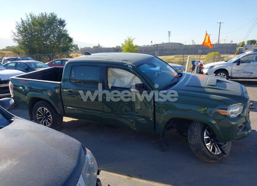 Photo 13 of 2021 Toyota Tacoma TRD SPORT (VIN 3TYCZ5AN2MT039450)