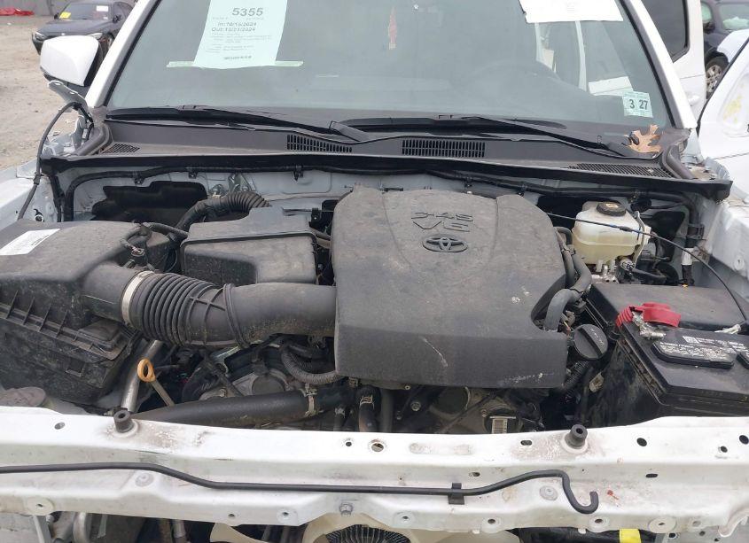 Photo 10 of 2022 Toyota Tacoma TRD PRO (VIN 3TYCZ5AN2NT064978)