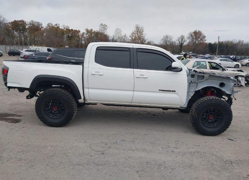 Photo 13 of 2022 Toyota Tacoma TRD PRO (VIN 3TYCZ5AN2NT064978)