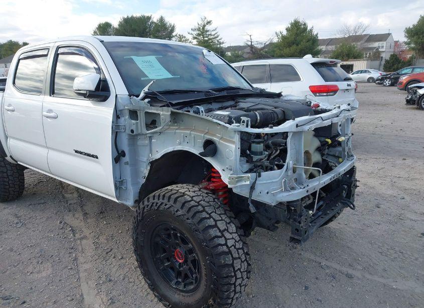 Photo 19 of 2022 Toyota Tacoma TRD PRO (VIN 3TYCZ5AN2NT064978)