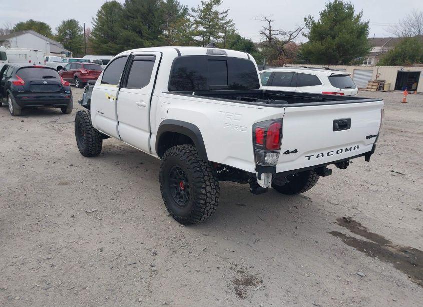 Photo 3 of 2022 Toyota Tacoma TRD PRO (VIN 3TYCZ5AN2NT064978)