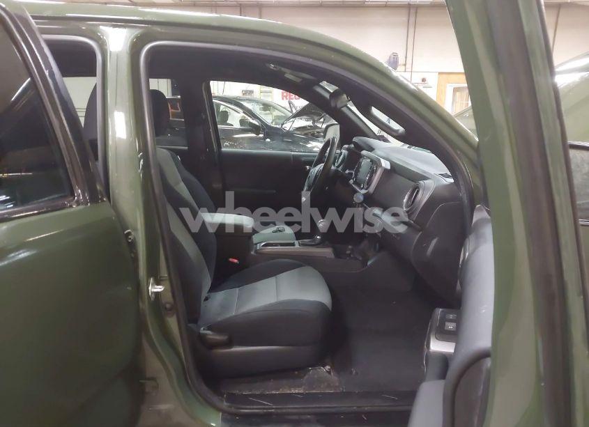 Photo 5 of 2022 Toyota Tacoma TRD SPORT (VIN 3TYCZ5AN2NT091601)