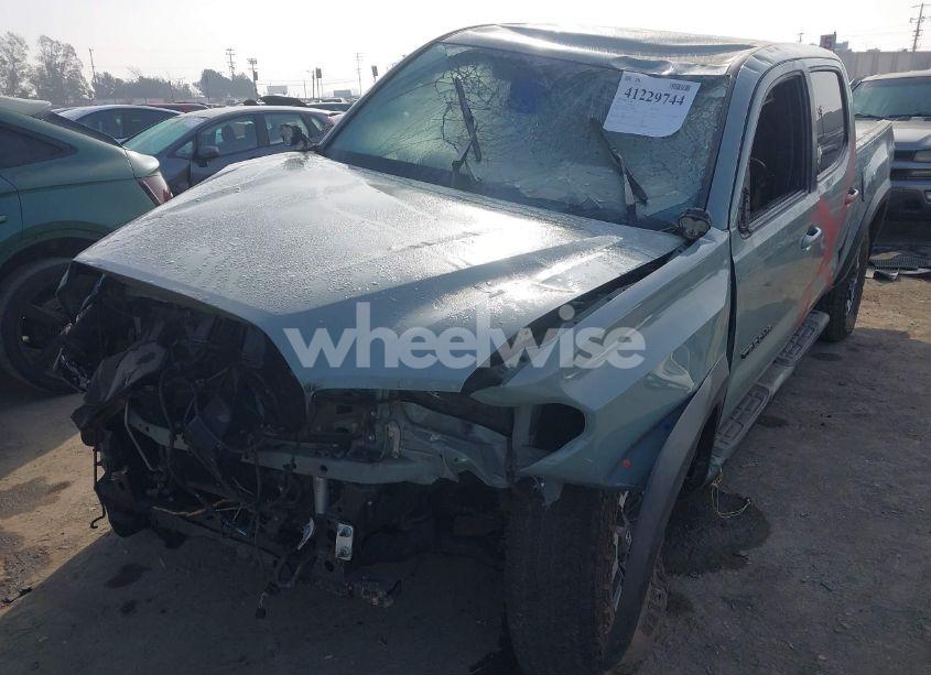 Photo 6 of 2022 Toyota Tacoma TRD OFF ROAD (VIN 3TYCZ5AN2NT096491)