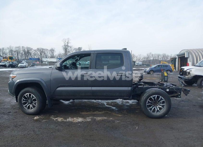 Photo 14 of 2021 Toyota Tacoma TRD SPORT (VIN 3TYCZ5AN3MT023421)