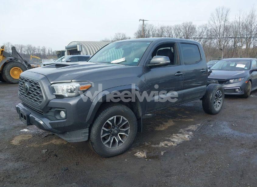 Photo 2 of 2021 Toyota Tacoma TRD SPORT (VIN 3TYCZ5AN3MT023421)