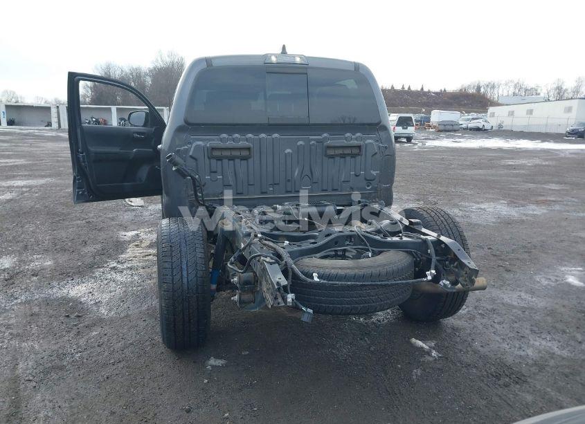 Photo 6 of 2021 Toyota Tacoma TRD SPORT (VIN 3TYCZ5AN3MT023421)
