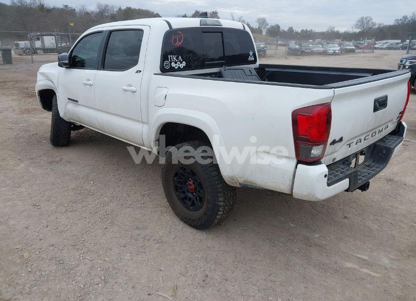 Photo 3 of 2023 Toyota Tacoma SR5 V6 (VIN 3TYCZ5AN3PT107596)