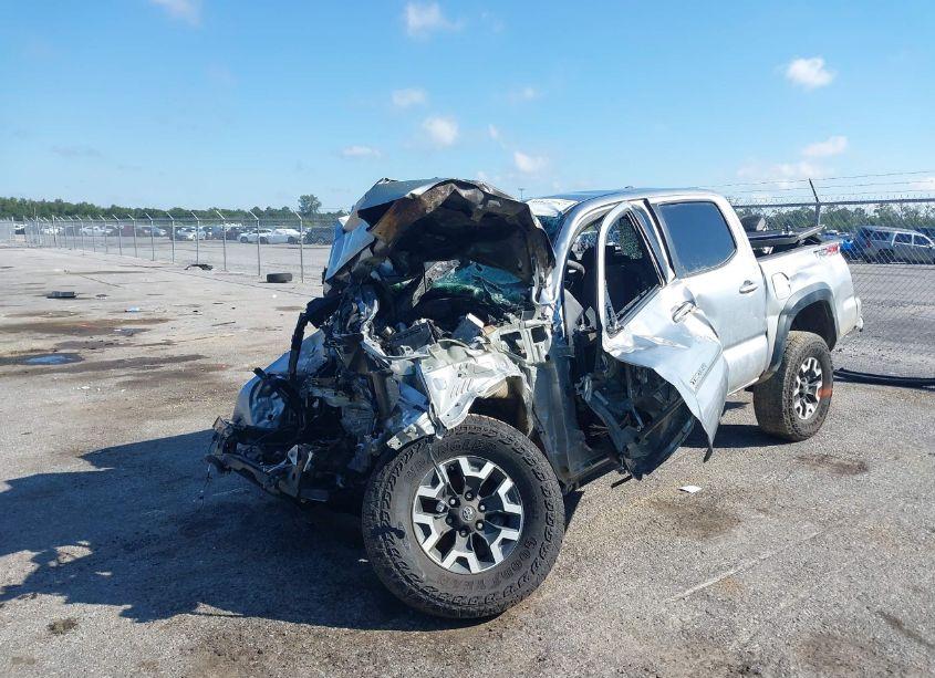 Photo 2 of 2023 Toyota Tacoma TRD OFF ROAD (VIN 3TYCZ5AN3PT132577)