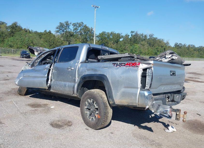 Photo 3 of 2023 Toyota Tacoma TRD OFF ROAD (VIN 3TYCZ5AN3PT132577)