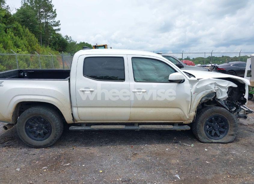 Photo 13 of 2023 Toyota Tacoma SR V6/SR5 V6/TRAIL EDITION/TRD OFF ROAD/TRD PRO/TRD SPORT (VIN 3TYCZ5AN3PT155812)