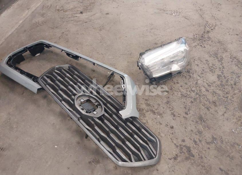 Photo 12 of 2021 Toyota Tacoma TRD SPORT (VIN 3TYCZ5AN4MT011424)