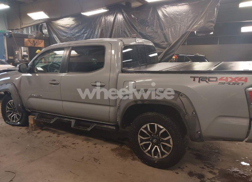 Photo 15 of 2021 Toyota Tacoma TRD SPORT (VIN 3TYCZ5AN4MT011424)