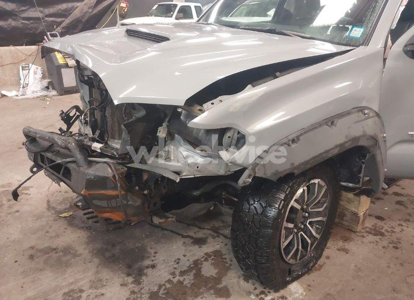 Photo 6 of 2021 Toyota Tacoma TRD SPORT (VIN 3TYCZ5AN4MT011424)