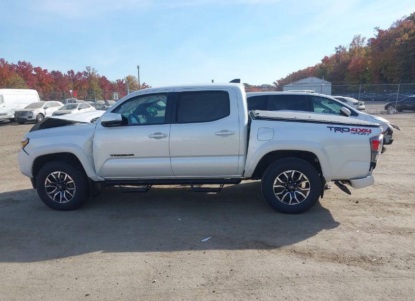 Photo 15 of 2021 Toyota Tacoma TRD SPORT (VIN 3TYCZ5AN4MT022584)