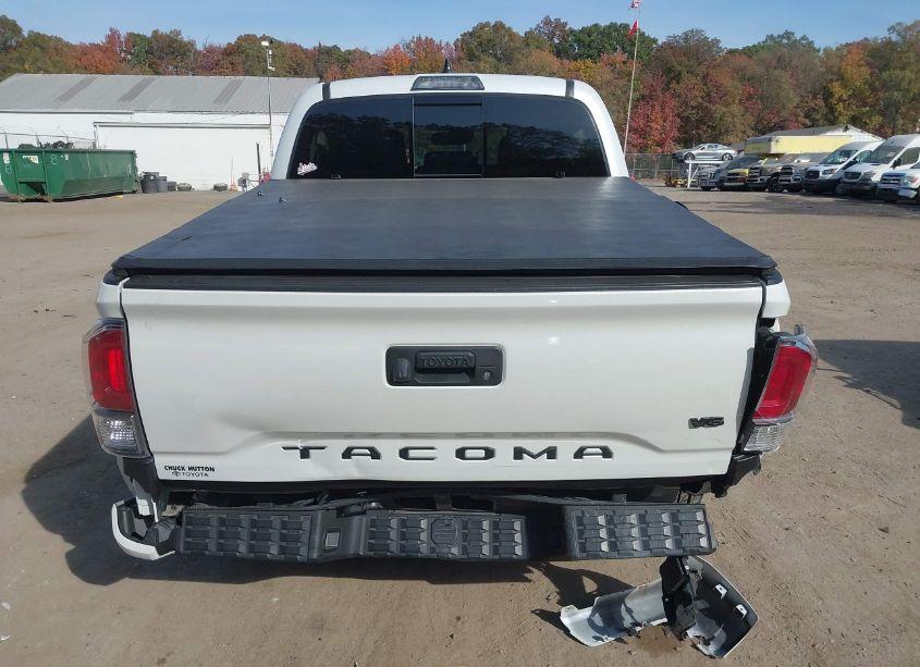 Photo 17 of 2021 Toyota Tacoma TRD SPORT (VIN 3TYCZ5AN4MT022584)