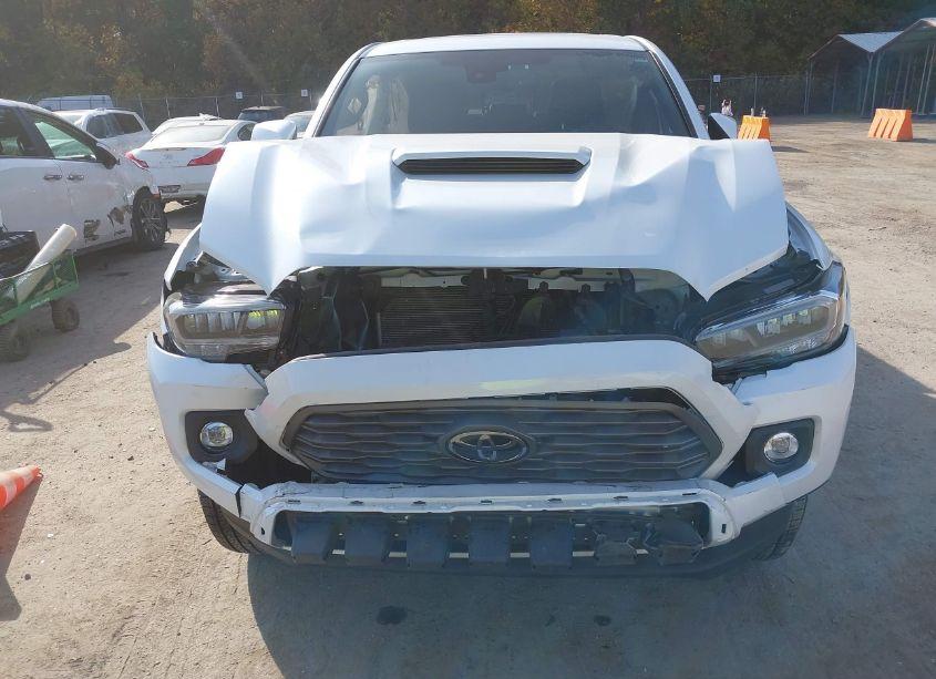 Photo 6 of 2021 Toyota Tacoma TRD SPORT (VIN 3TYCZ5AN4MT022584)