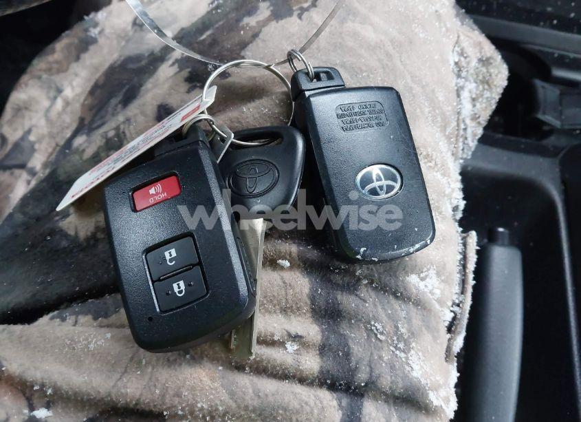 Photo 11 of 2021 Toyota Tacoma TRD PRO (VIN 3TYCZ5AN4MT029566)