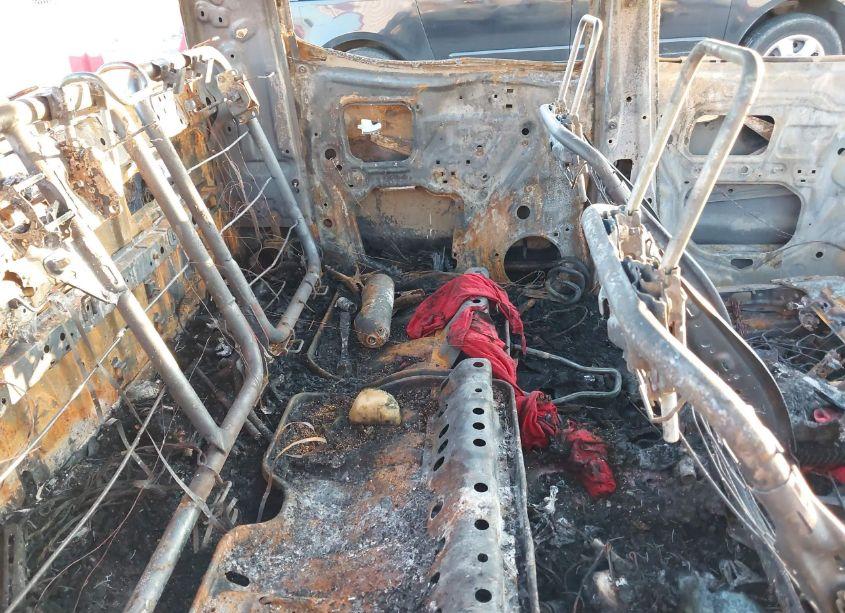 Photo 8 of 2021 Toyota Tacoma TRD OFF-ROAD (VIN 3TYCZ5AN5MT007477)