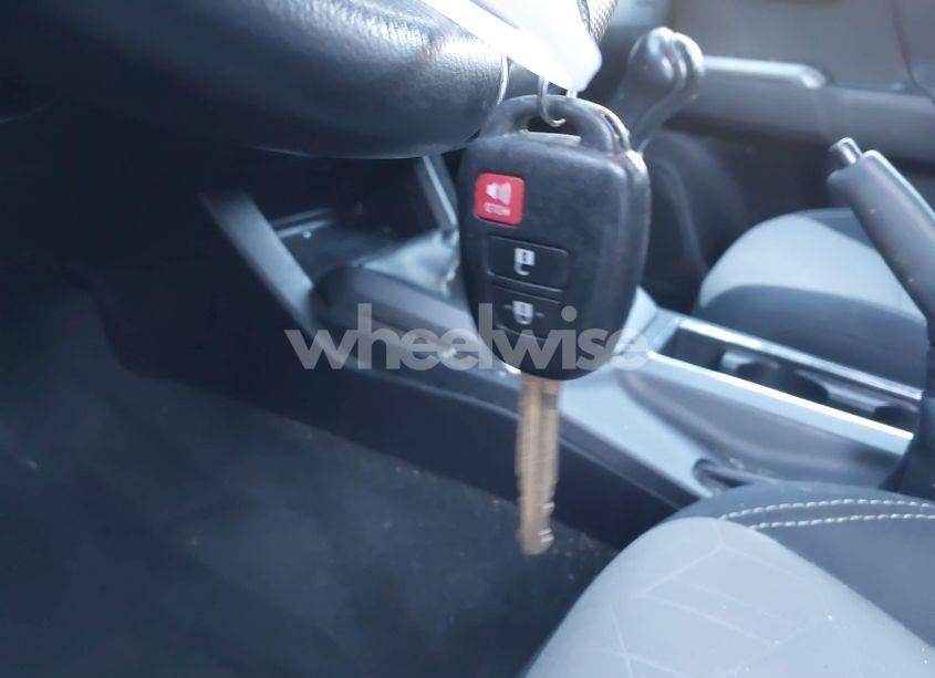 Photo 11 of 2021 Toyota Tacoma TRD OFF-ROAD (VIN 3TYCZ5AN5MT049924)