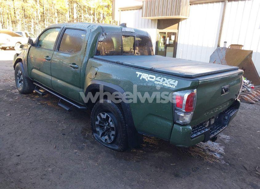 Photo 3 of 2021 Toyota Tacoma TRD OFF-ROAD (VIN 3TYCZ5AN5MT049924)