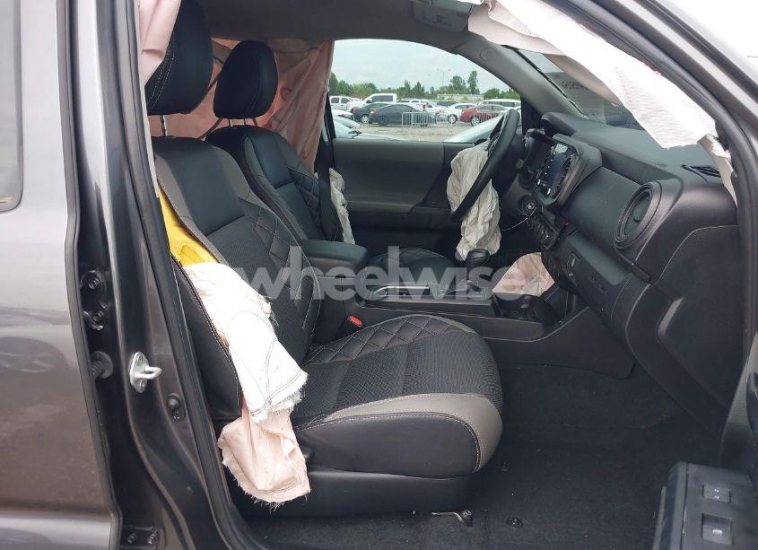 Photo 5 of 2023 Toyota Tacoma SR V6 (VIN 3TYCZ5AN5PT144908)