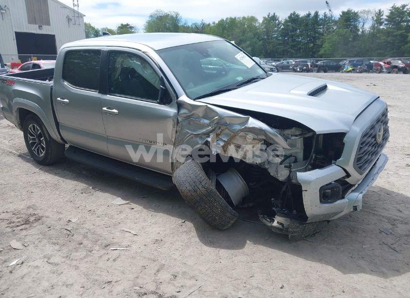 2022 Toyota Tacoma SR V6/SR5 V6/TRD OFF ROAD/TRD PRO/TRD SPORT (VIN 3TYCZ5AN6NT053966) main photo