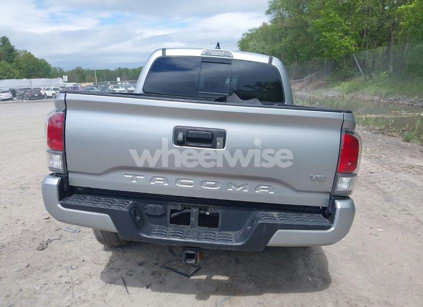 Photo 16 of 2022 Toyota Tacoma SR V6/SR5 V6/TRD OFF ROAD/TRD PRO/TRD SPORT (VIN 3TYCZ5AN6NT053966)
