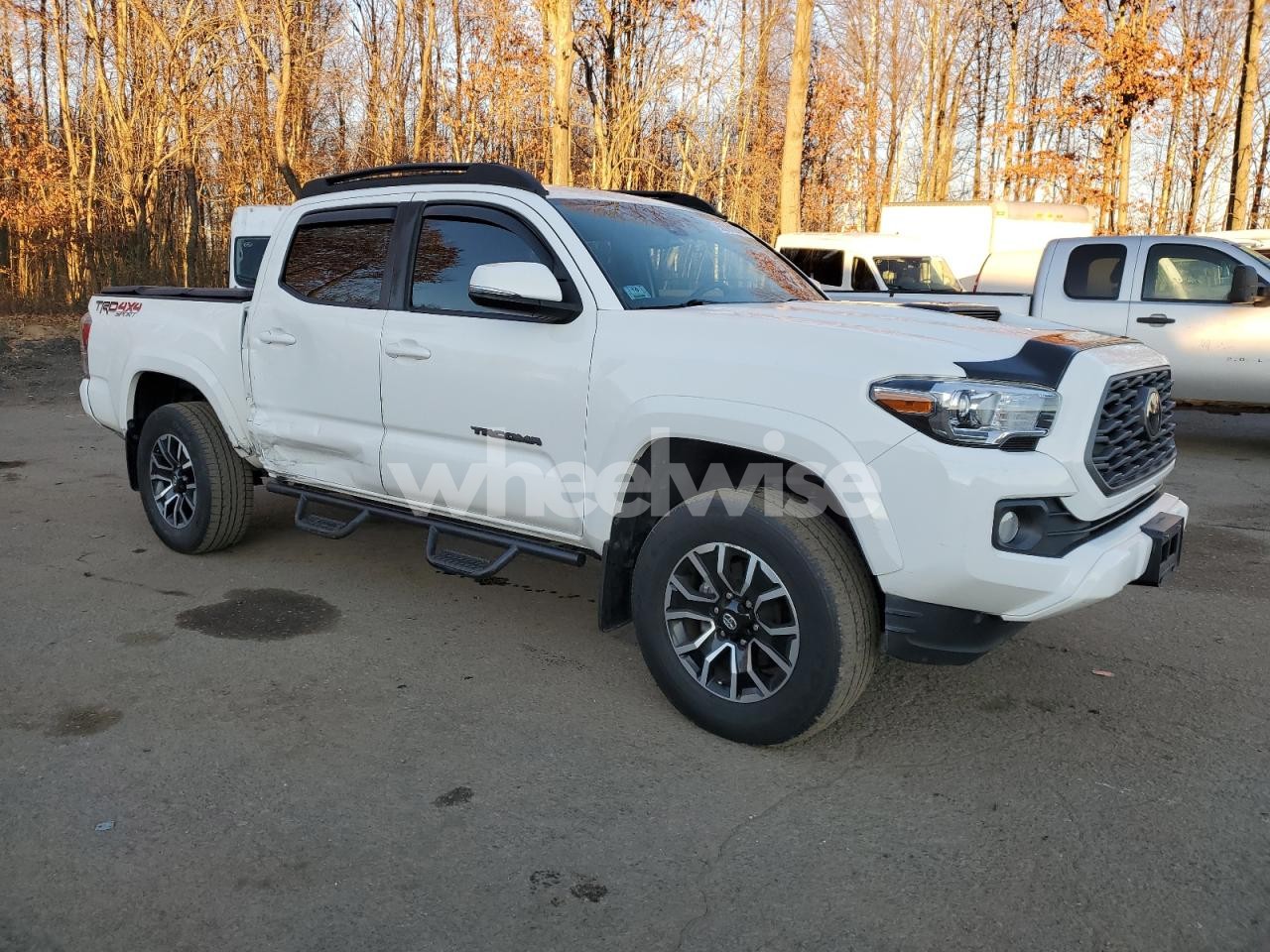 Photo 4 of 2021 TOYOTA TACOMA DOUBLE CAB (VIN 3TYCZ5AN7MT027875)