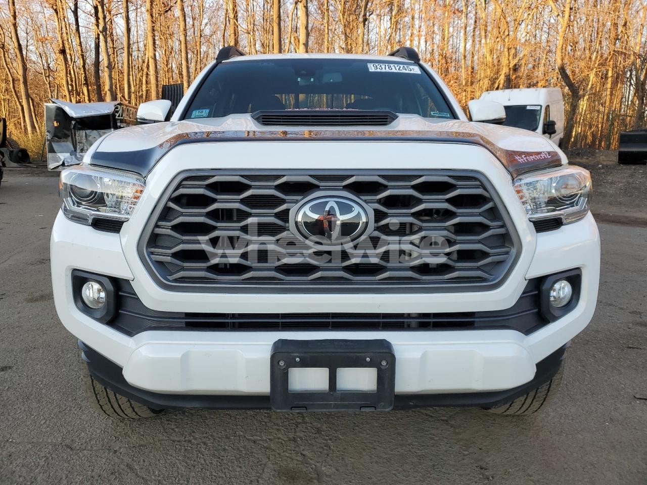 Photo 5 of 2021 TOYOTA TACOMA DOUBLE CAB (VIN 3TYCZ5AN7MT027875)