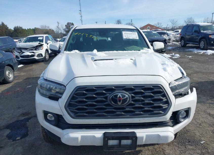 Photo 12 of 2022 Toyota Tacoma TRD SPORT (VIN 3TYCZ5AN7NT075300)