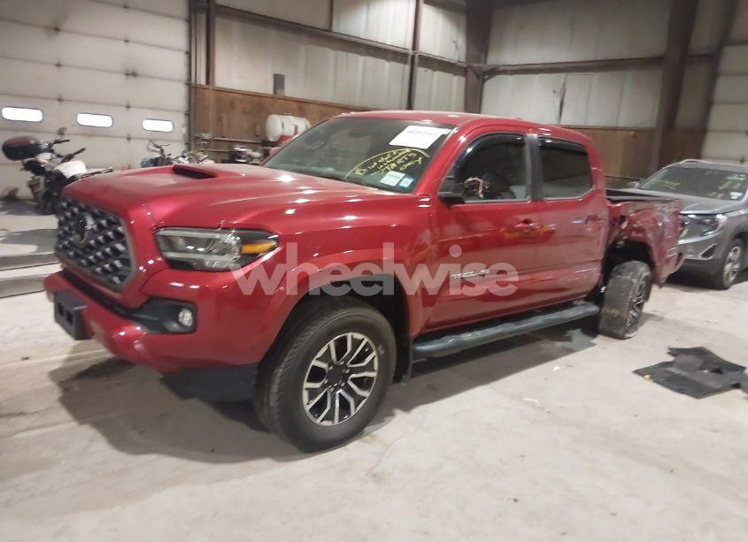 Photo 2 of 2021 Toyota Tacoma 4WD TRD SPORT (VIN 3TYCZ5AN8MT025651)