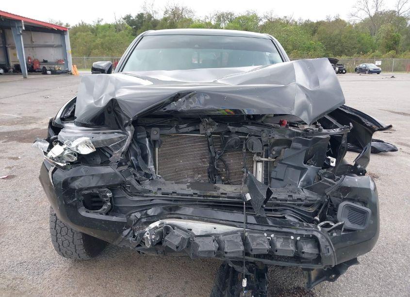 Photo 12 of 2022 Toyota Tacoma SR V6 (VIN 3TYCZ5AN8NT095118)