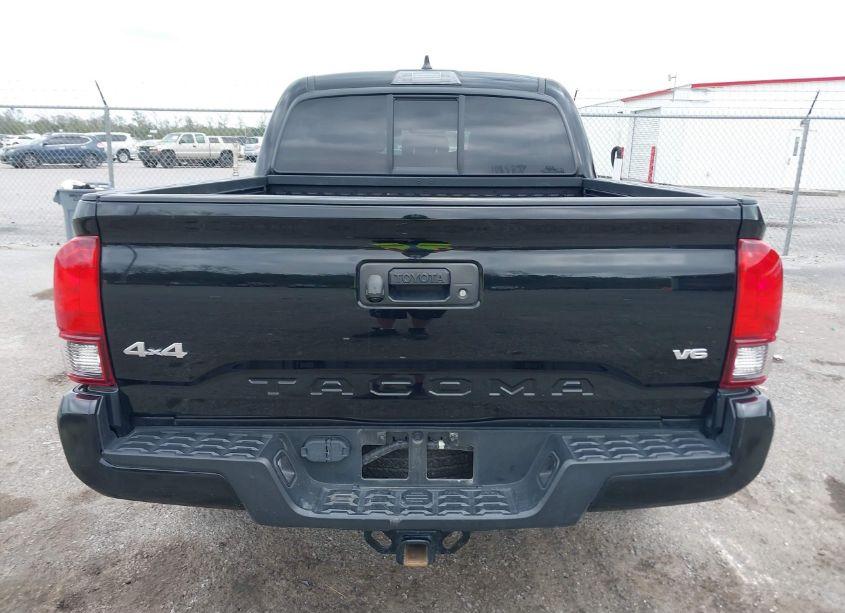 Photo 16 of 2022 Toyota Tacoma SR V6 (VIN 3TYCZ5AN8NT095118)