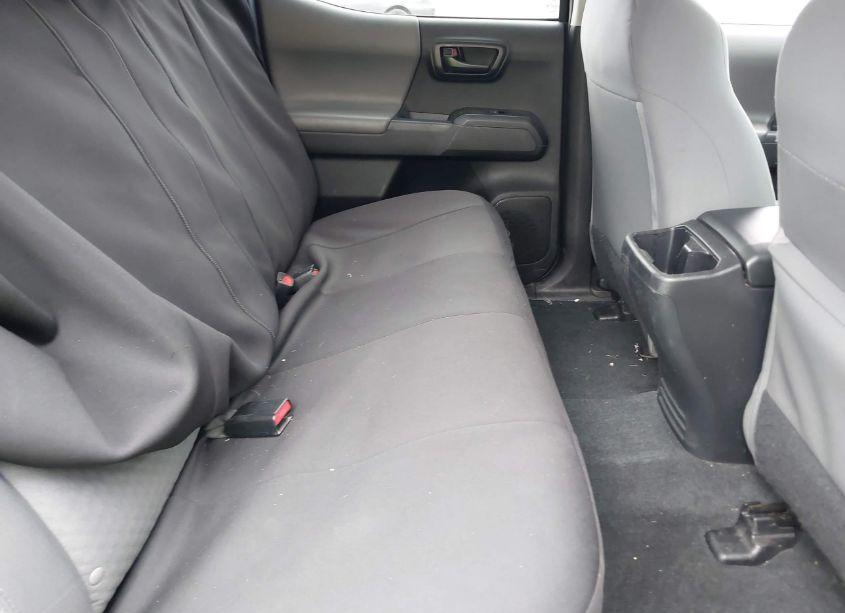 Photo 8 of 2022 Toyota Tacoma SR V6 (VIN 3TYCZ5AN8NT095118)