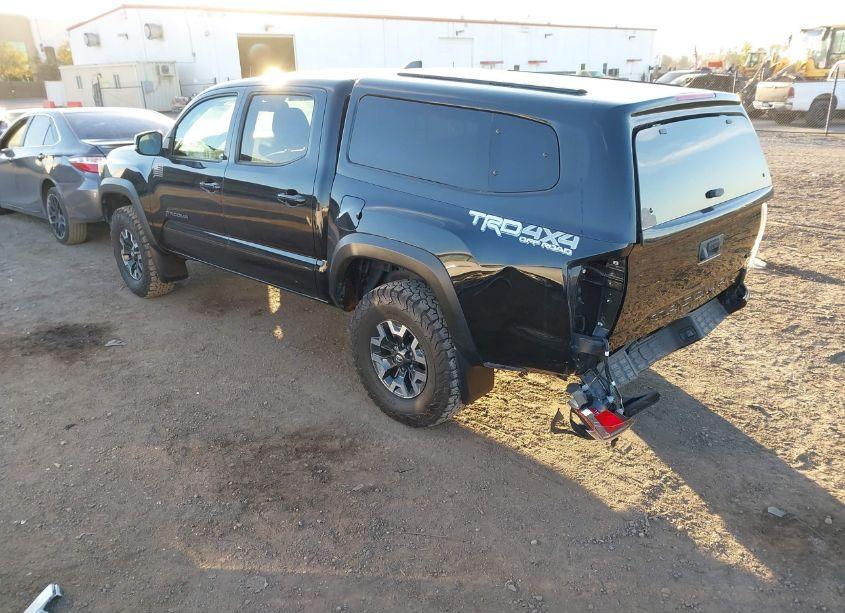 Photo 3 of 2022 Toyota Tacoma TRD OFF ROAD (VIN 3TYCZ5AN8NT098844)