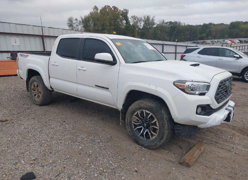 2023 Toyota Tacoma TRD SPORT (VIN 3TYCZ5AN8PT107674) main photo