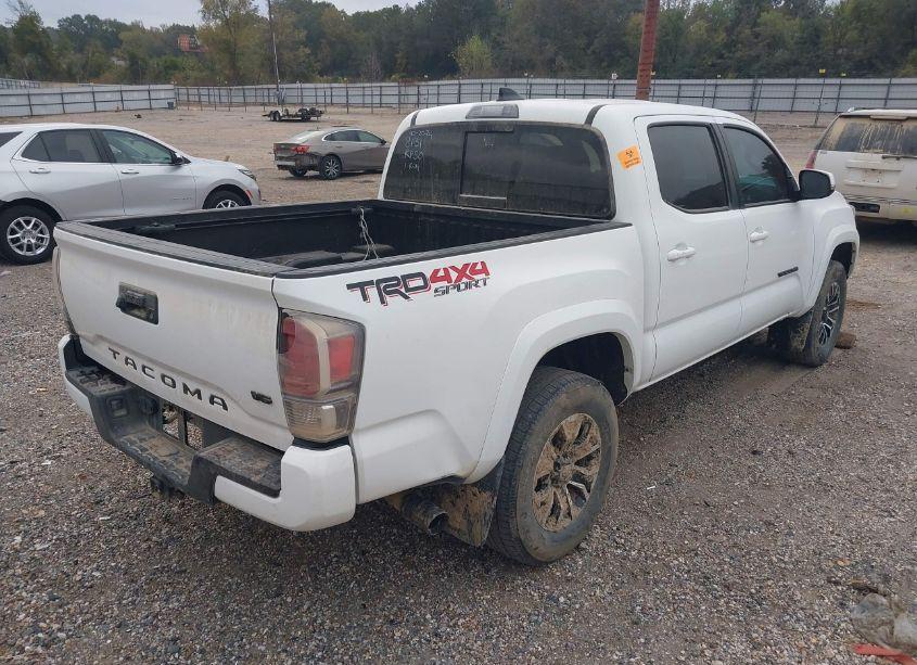 Photo 4 of 2023 Toyota Tacoma TRD SPORT (VIN 3TYCZ5AN8PT107674)