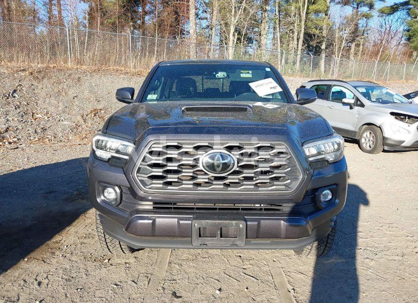 Photo 13 of 2021 Toyota Tacoma TRD SPORT (VIN 3TYCZ5AN9MT013718)