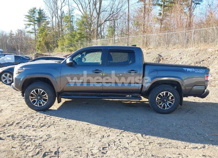 Photo 15 of 2021 Toyota Tacoma TRD SPORT (VIN 3TYCZ5AN9MT013718)