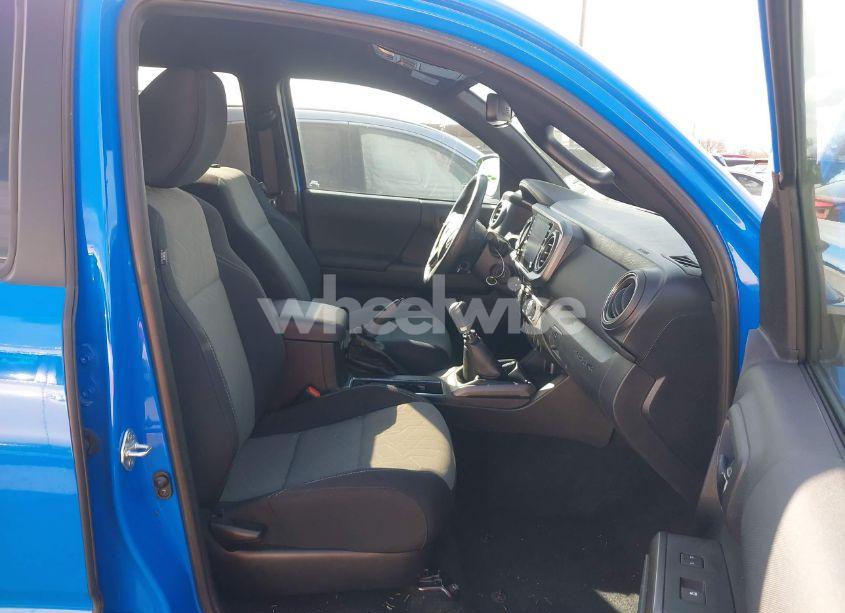 Photo 5 of 2021 Toyota Tacoma TRD OFF-ROAD (VIN 3TYCZ5AN9MT036965)