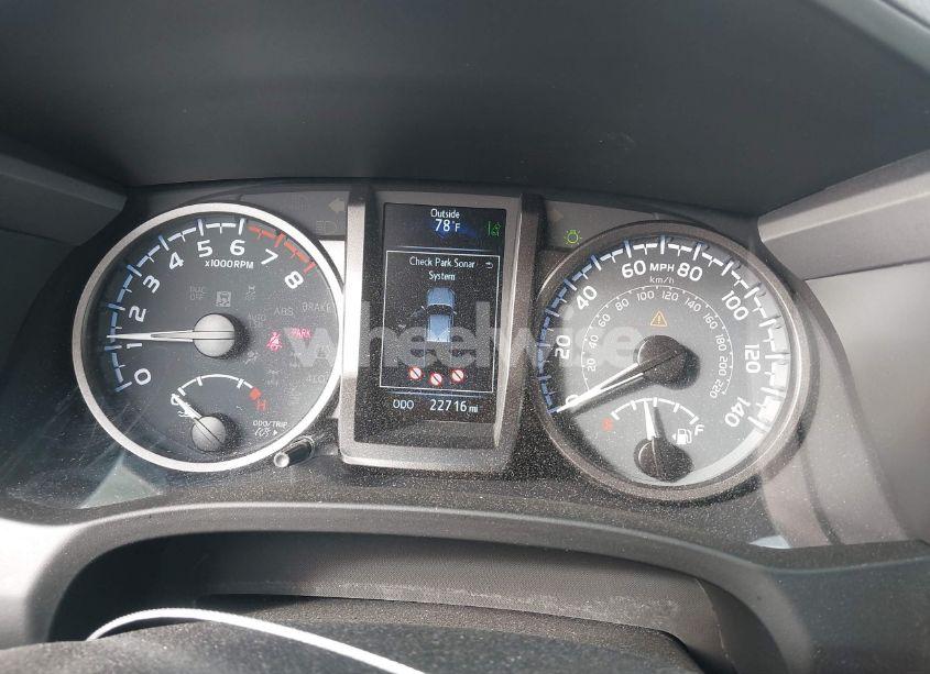 Photo 7 of 2021 Toyota Tacoma TRD OFF-ROAD (VIN 3TYCZ5AN9MT036965)